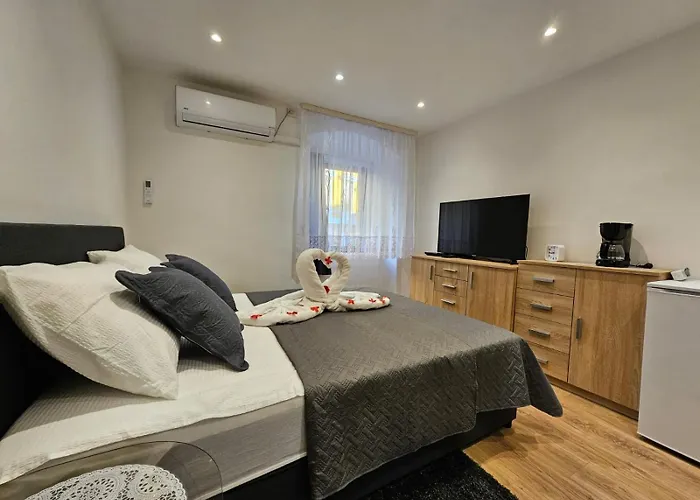 Homestay Centar Ri-room